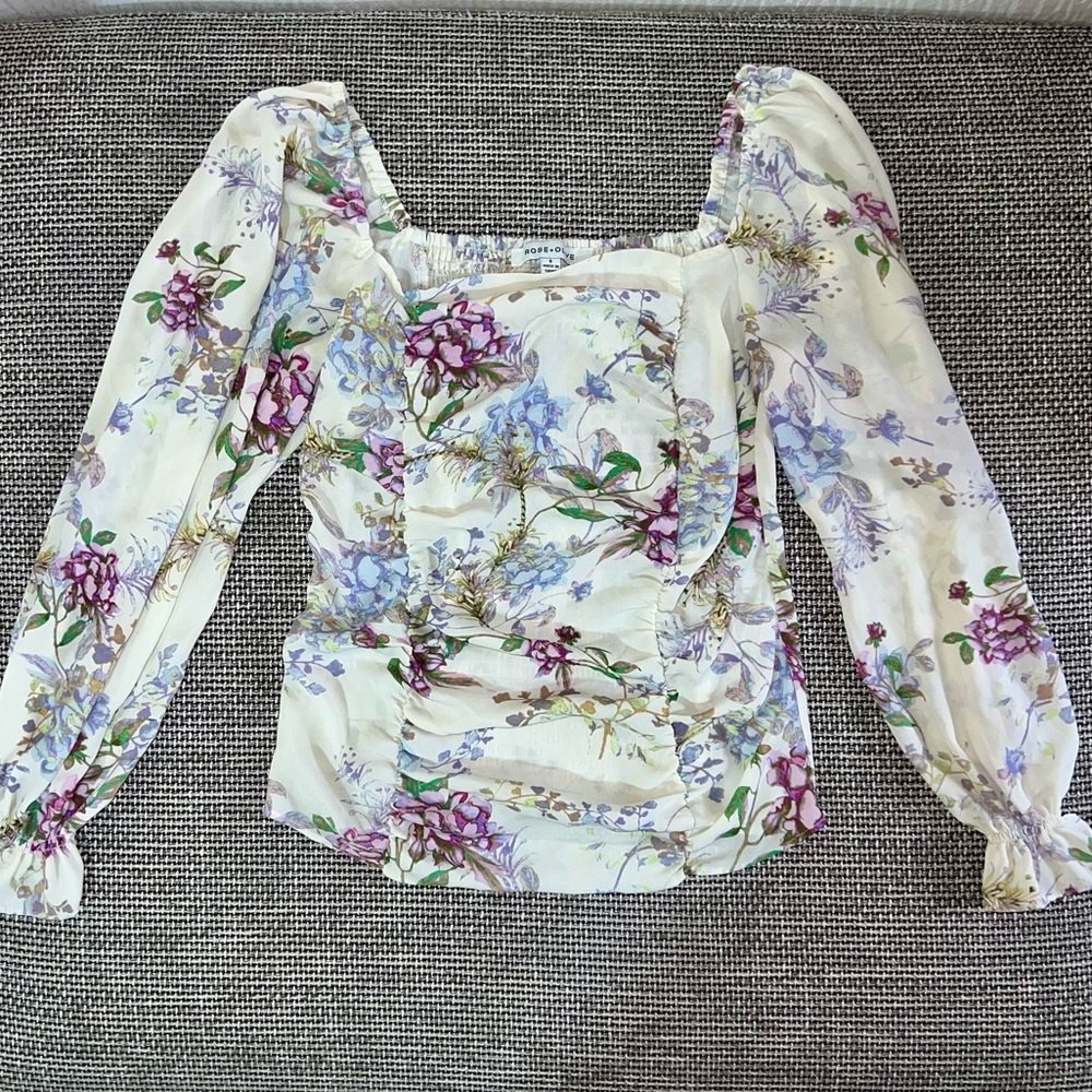Rose & Olive Cream Floral Puff Sleeve Blouse – Size Small